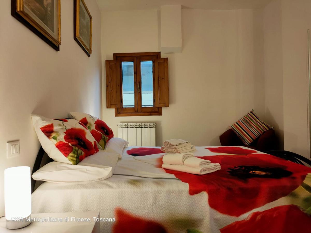 Overlooking'S Duomo Apartment In Mercato Centrale Firenze Bagian luar foto